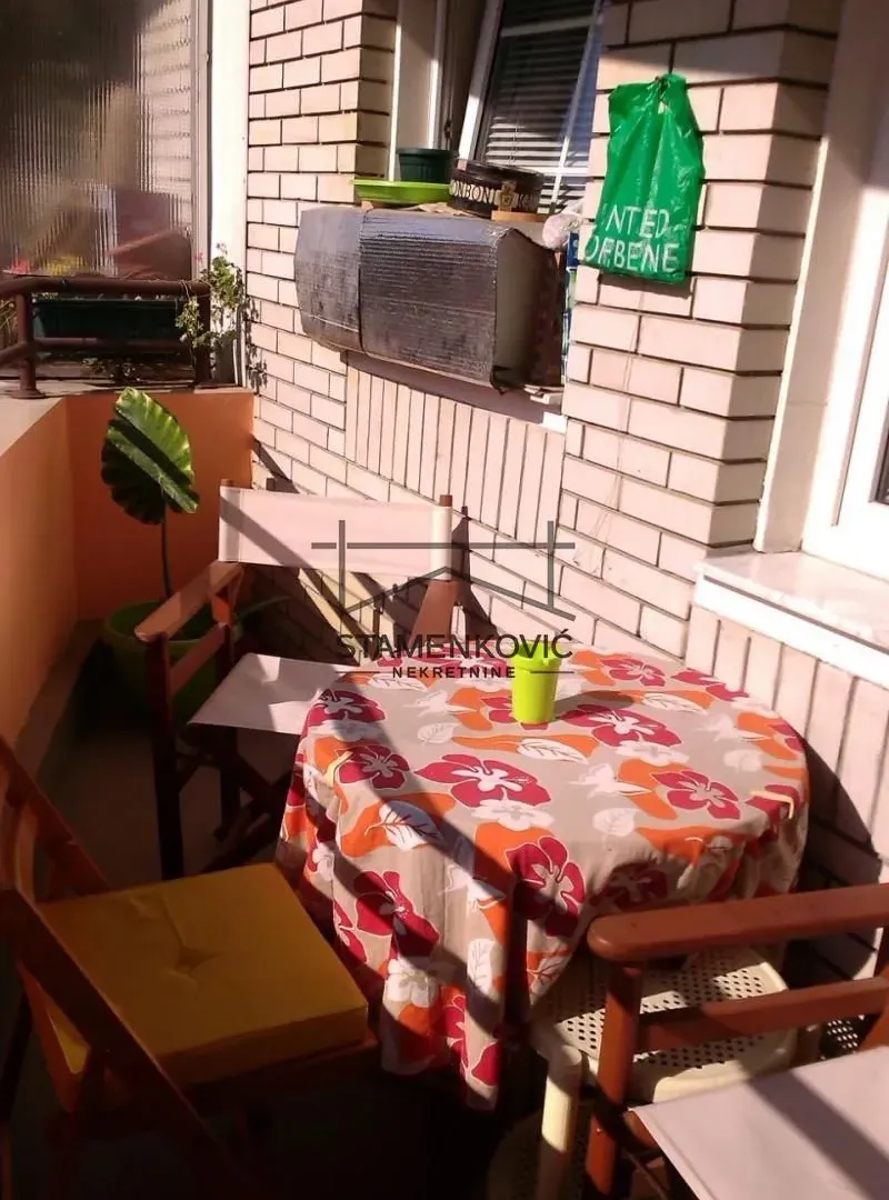 Prodaja, dvosoban stan, 63m², Novo naselje, Novi Sad