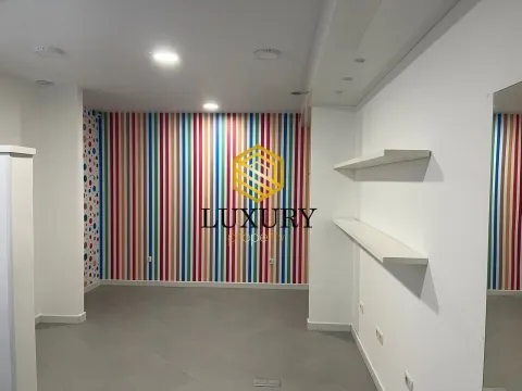 Rent, office space, 92m², Dalmatinska ulica, Podgorica - image 4