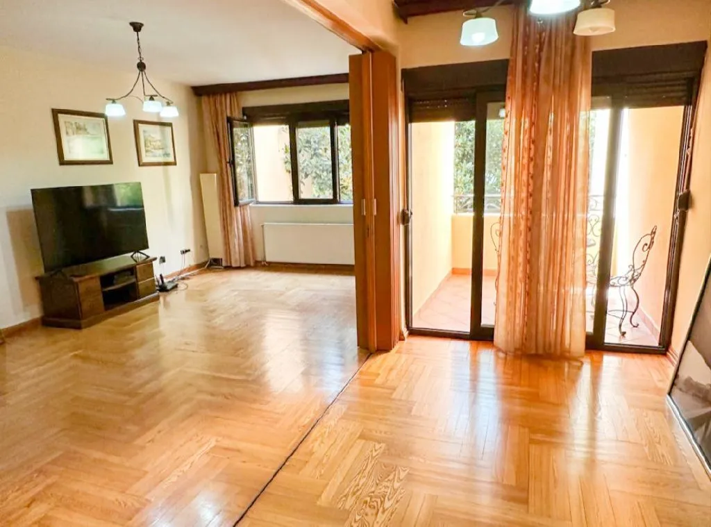 Prodaja, kuća, 200m², Gorica C, Podgorica