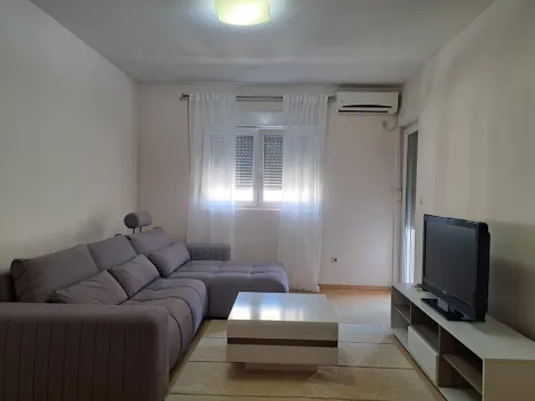 Rent, one bedroom apartment, 47m², City Kvart, Podgorica - image 3