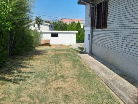 Prodaja, kuća, 129m², Zagorič, Podgorica - image 8