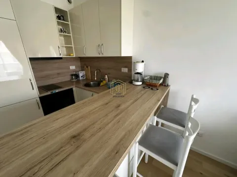 Izdavanje, stan, 35m², Centar, Bar - image 7