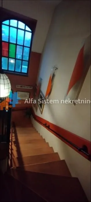 Rent, house, 300m², Brace Jerković, Voždovac Sve Podlokacije