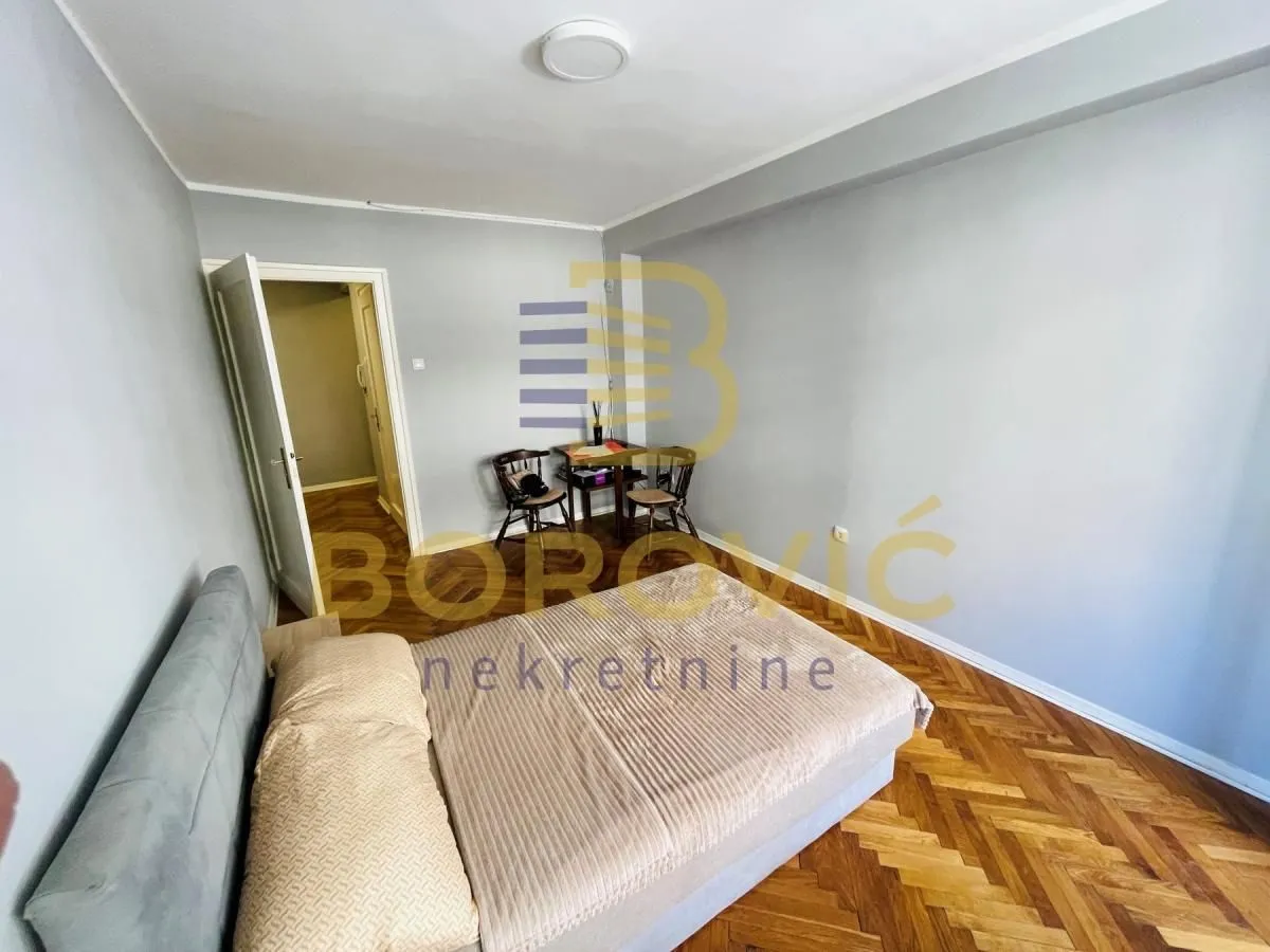 Rent, two bedroom apartment, 50m², Čubura, Beograd