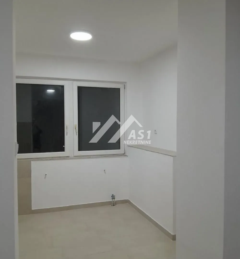 Prodaja, trosoban stan, 78m², Vrbas, Novi Sad