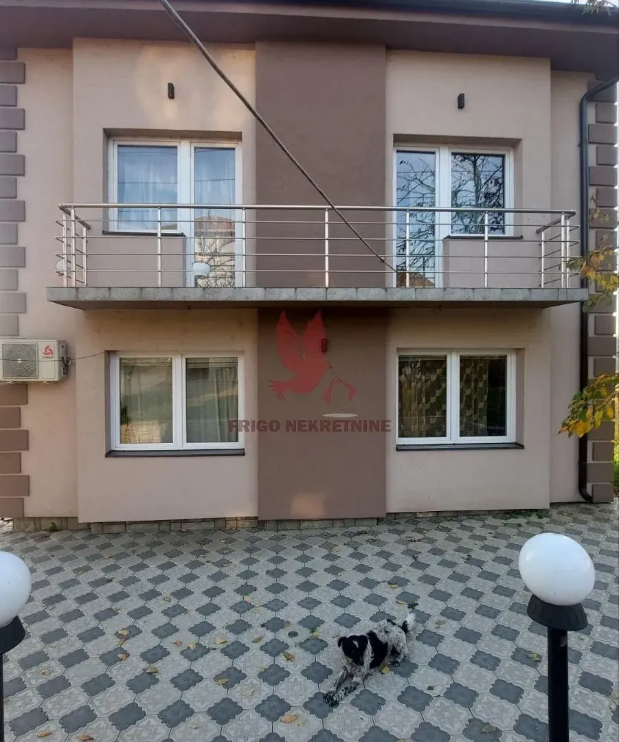 Prodaja, kuća, 997m², Rabrovac, Mladenovac