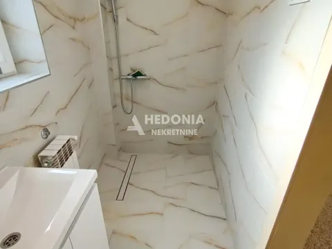 Izdavanje, poslovni prostor, 105m², Zemun Sve Podlokacije, Beograd - image 15