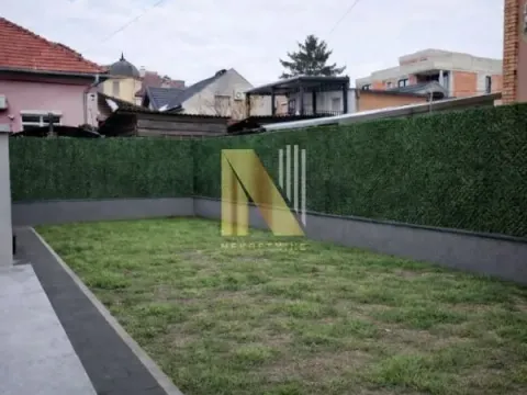 Rent, office space, 240m², Sajmište, Novi Sad - image 2