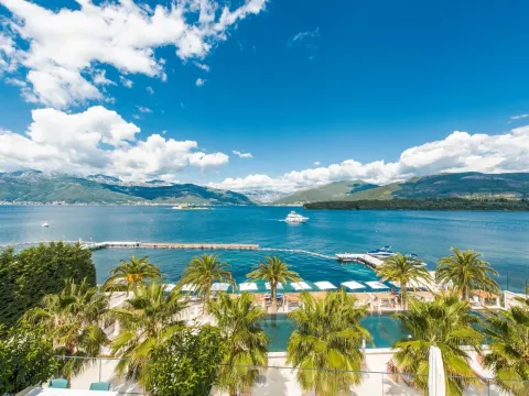 Prodaja, četvorosoban stan, 500m², Đuraševići, Tivat - image 51