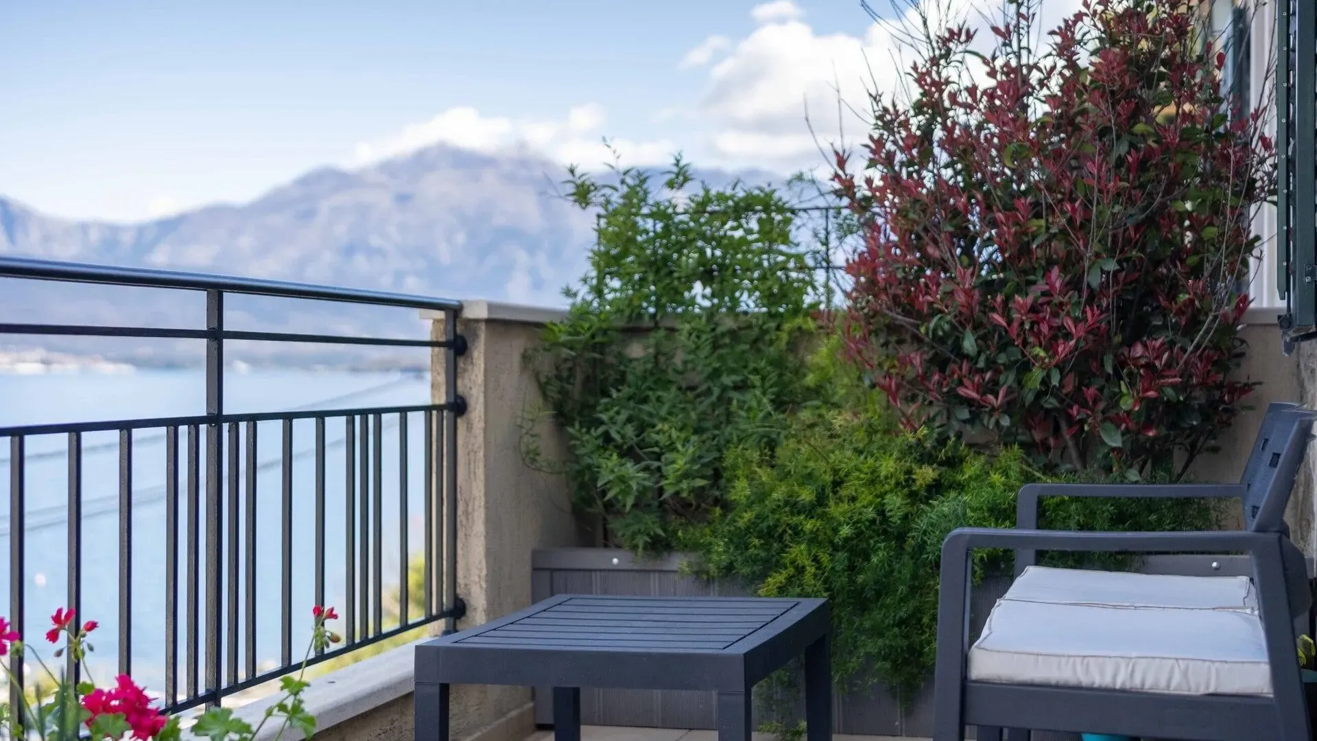 Prodaja, trosoban stan, 122m², Krašići, Tivat