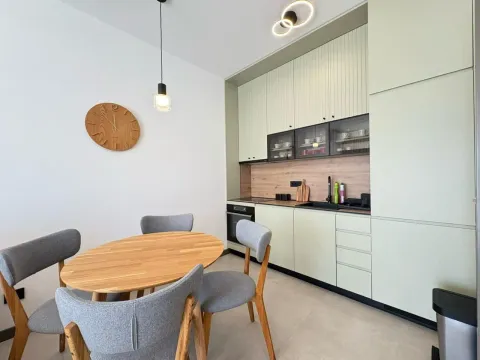 Izdavanje, jednosoban stan, 53m², Šušanj, Bar - image 4