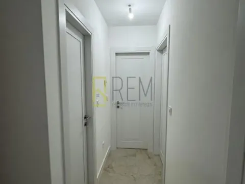 Izdavanje, dvosoban stan, 64m², Tološka šuma, Podgorica - image 3