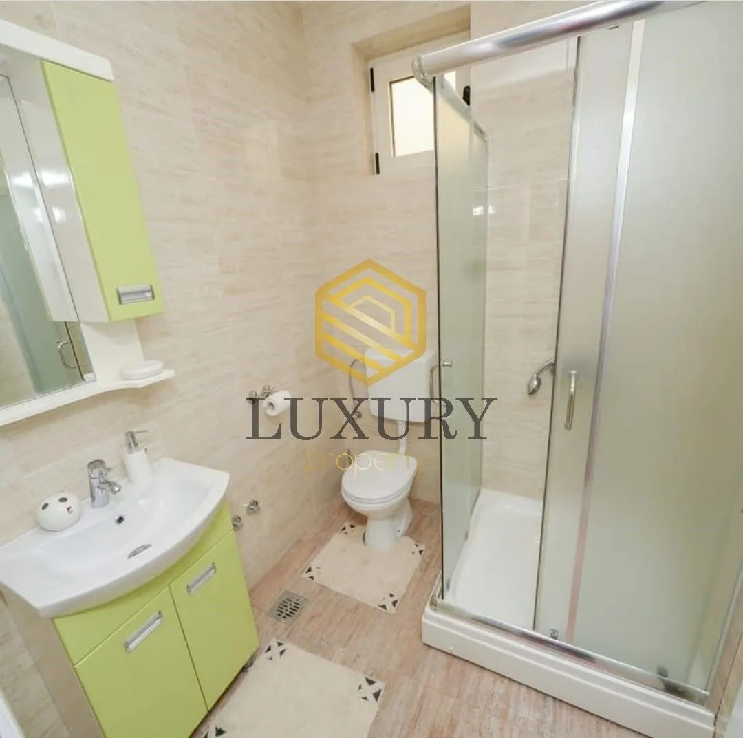 Rent, two bedroom apartment, 117m², Pržno, Budva