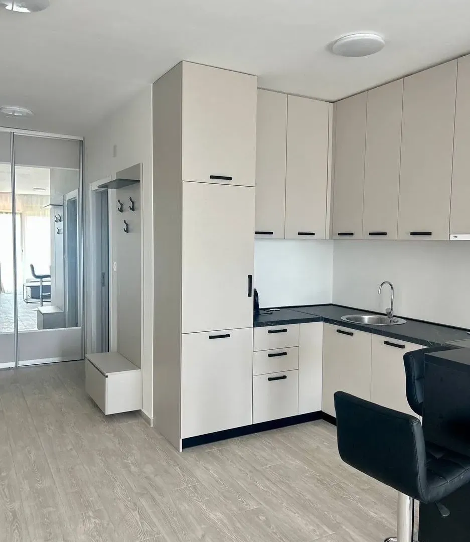 Sale, studio apartment, 37m², Bečići, Budva