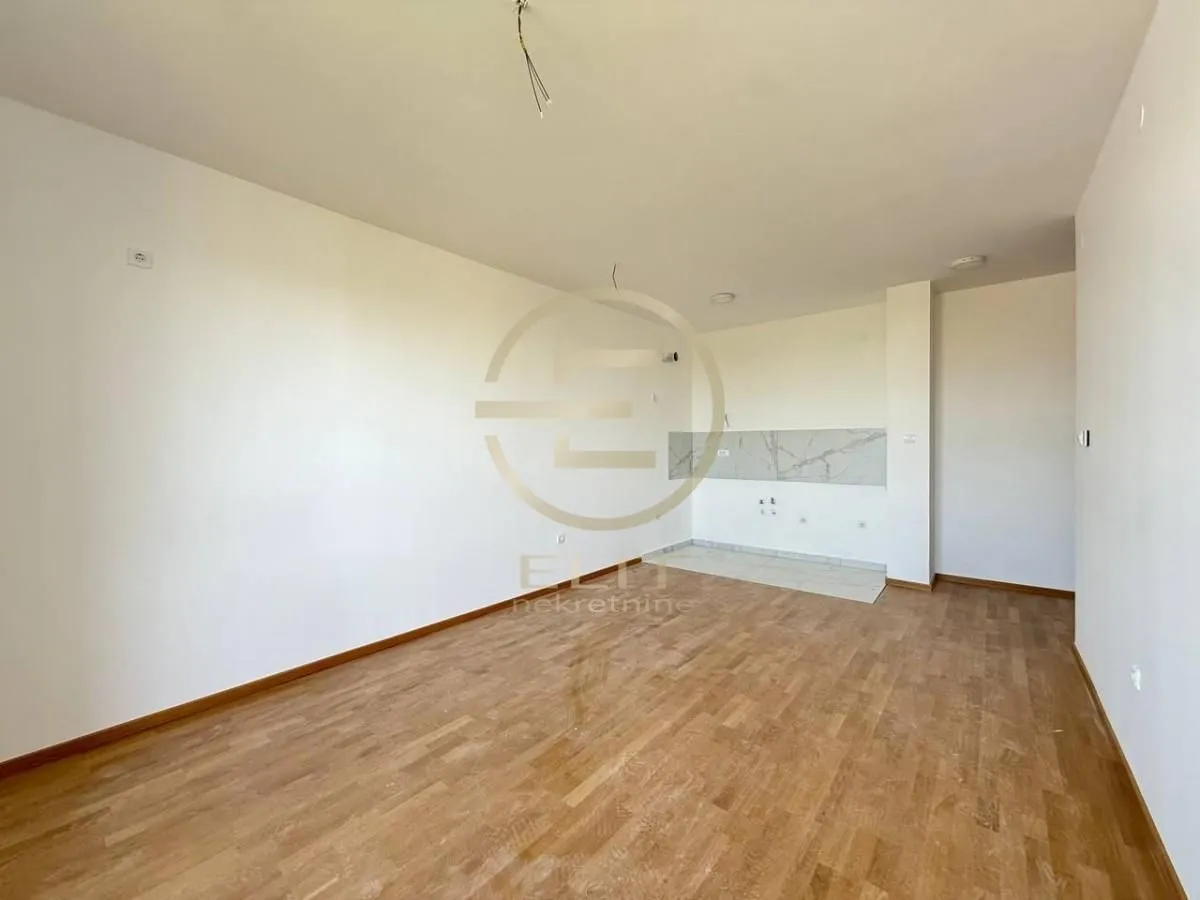 Prodaja, stan, 61m², Bulevar patrijarha Pavla, Novi Sad Sve Podlokacije