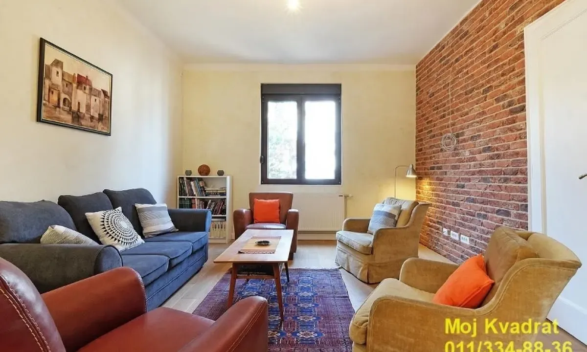 Izdavanje, četvorosoban stan, 77m², Dušanovac, Voždovac Sve Podlokacije