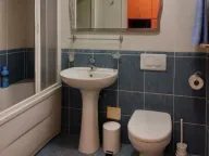 Izdavanje, dvosoban stan, 76m², Centar, Podgorica - image 2