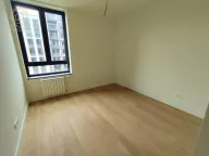 Izdavanje, trosoban stan, 73m², Savski Venac, Beograd - image 8