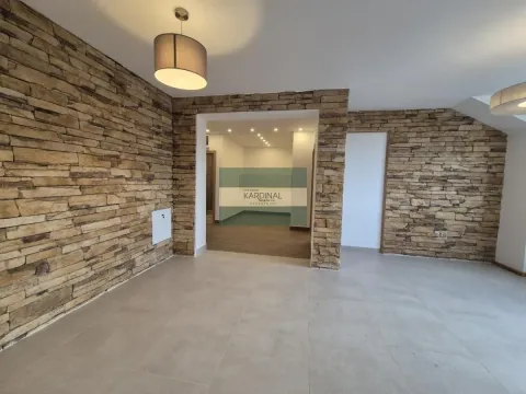 Prodaja, trosoban stan, 77m², Vašarište, Jagodina - image 4