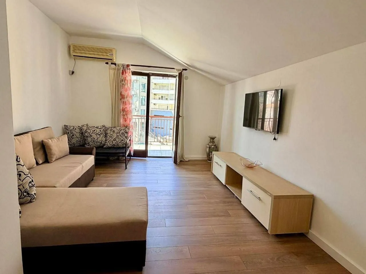 Prodaja, jednosoban stan, 46m², Bečići, Budva