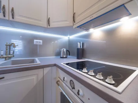 Rent, one bedroom apartment, 56m², Gospoština, Budva - image 12