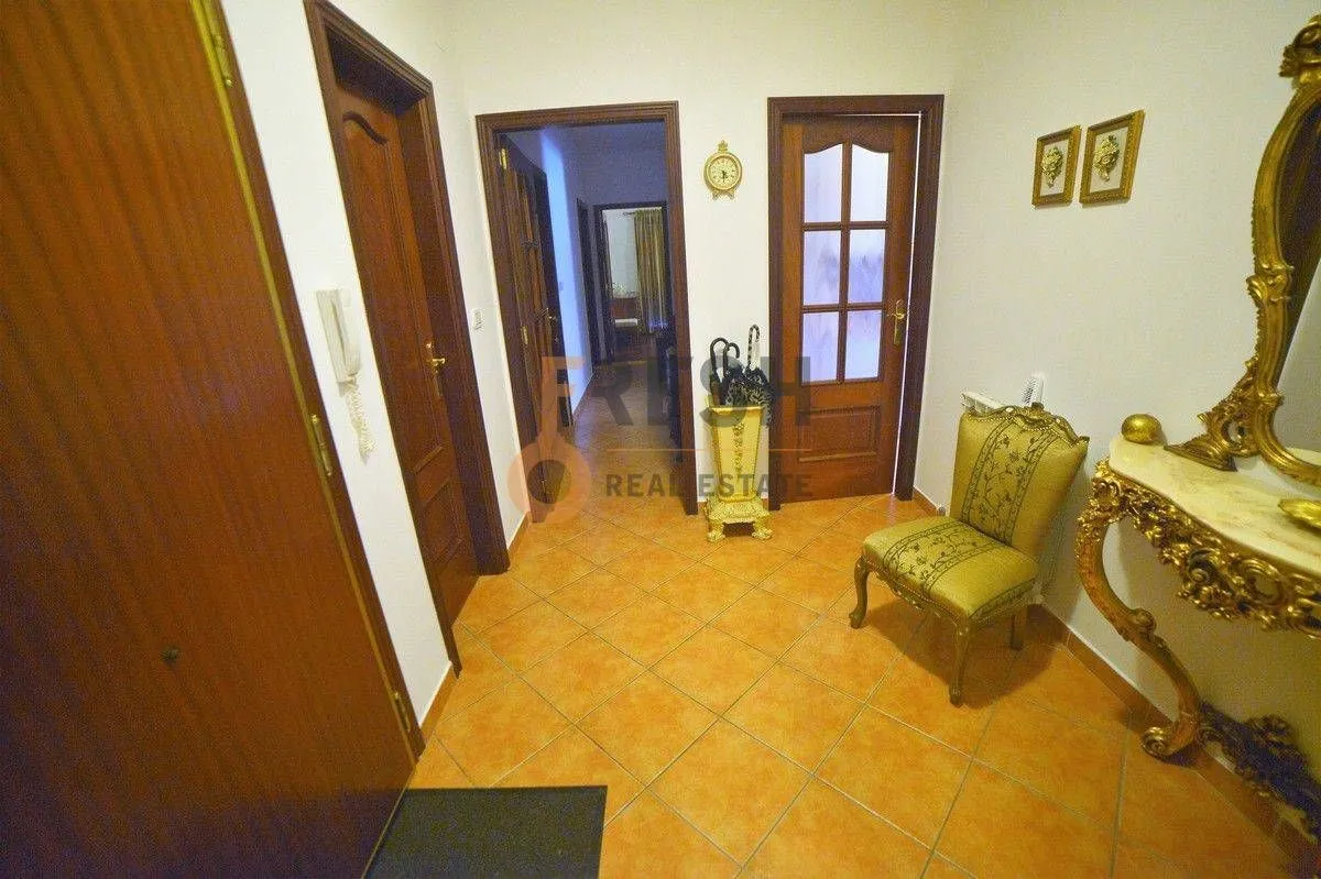 Rent, three bedroom apartment, 100m², Gorica C, Podgorica