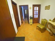 Izdavanje, trosoban stan, 100m², Gorica C, Podgorica - image 9