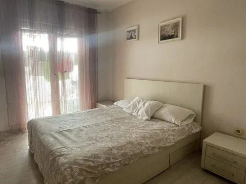 Prodaja, stan, 106m², Pod Kuk, Tivat - image 4