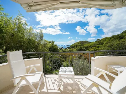 Sale, two bedroom apartment, 86m², Petrovac, Budva - image 3