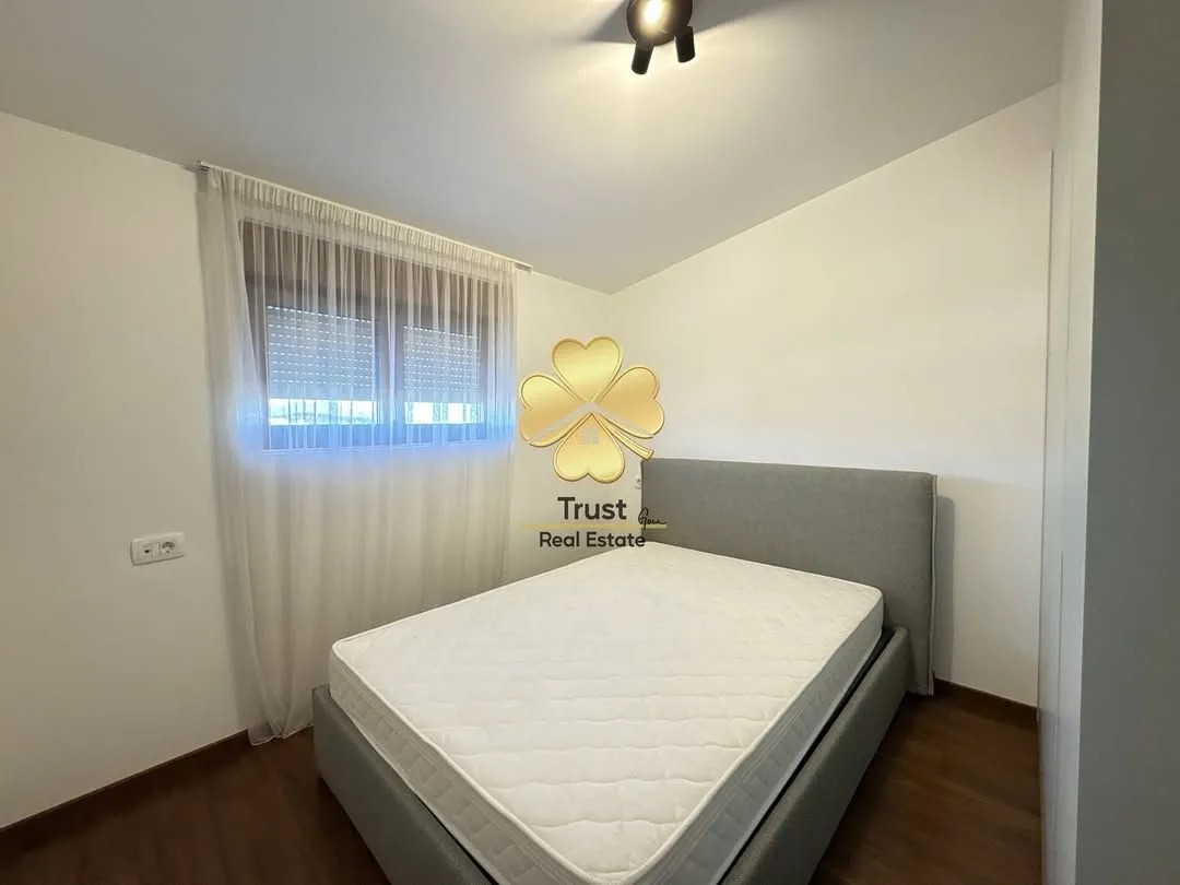 Rent, four bedroom apartment, 130m², Master Kvart, Podgorica