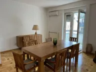 Izdavanje, četvorosoban stan, 135m², Vračar Hram, Vračar Sve Podlokacije - image 9