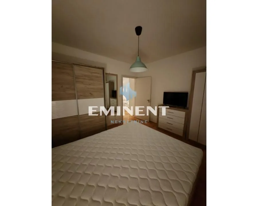 Rent, two bedroom apartment, 53m², Voždovac Sve Podlokacije, Beograd