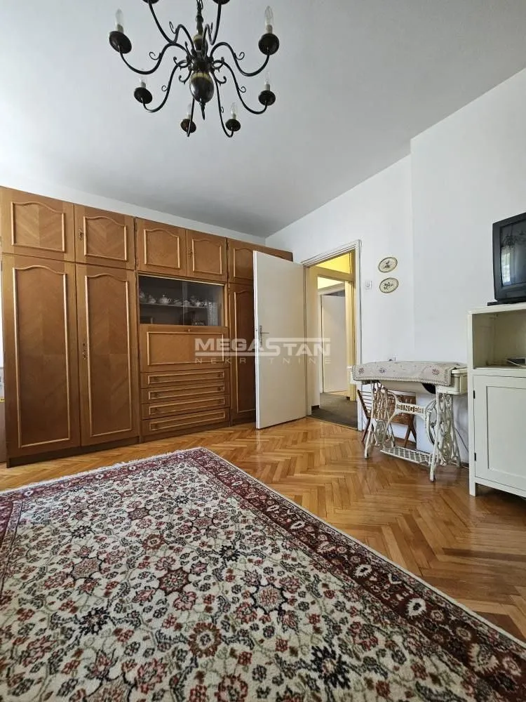 Prodaja, četvorosoban stan, 106m², Lekino Brdo, Voždovac Sve Podlokacije