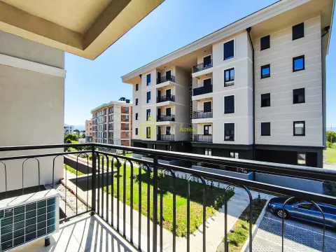 Rent, two bedroom apartment, 64m², Tološi, Podgorica - image 8