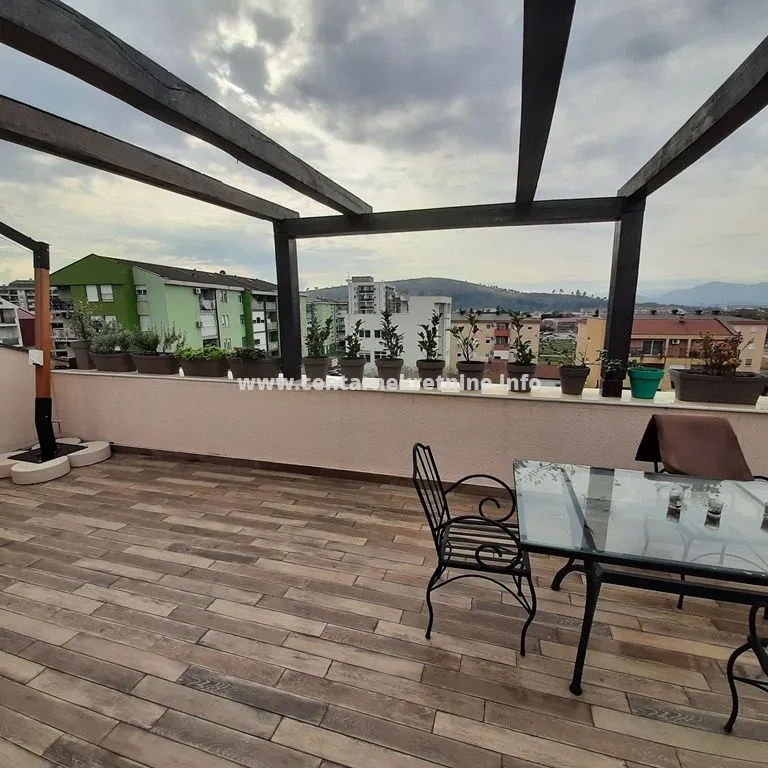 Prodaja, četvorosoban stan, 153m², Zabjelo, Podgorica