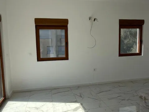 Sale, one bedroom apartment, 84m², Pržno, Budva - image 9