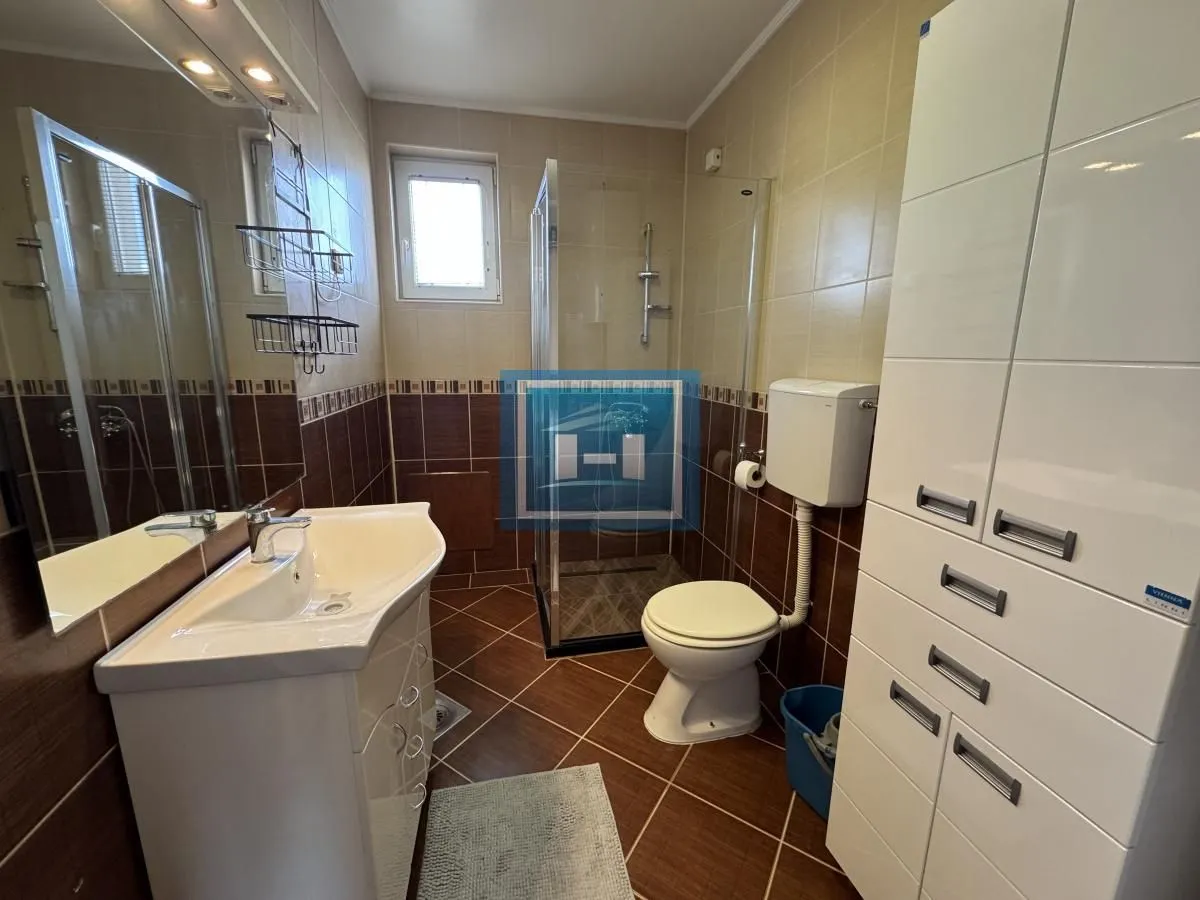 Rent, three bedroom apartment, 100m², Ćuprija, Srbija