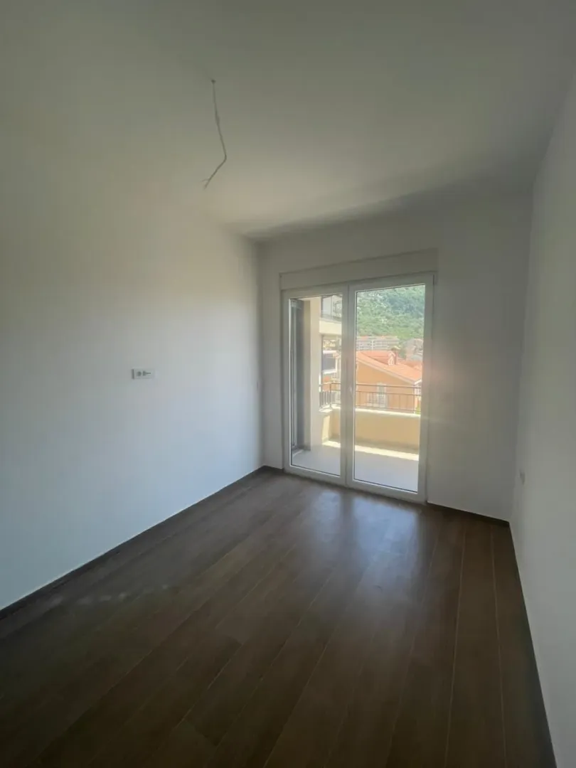 Prodaja, jednosoban stan, 46m², Rozino, Budva