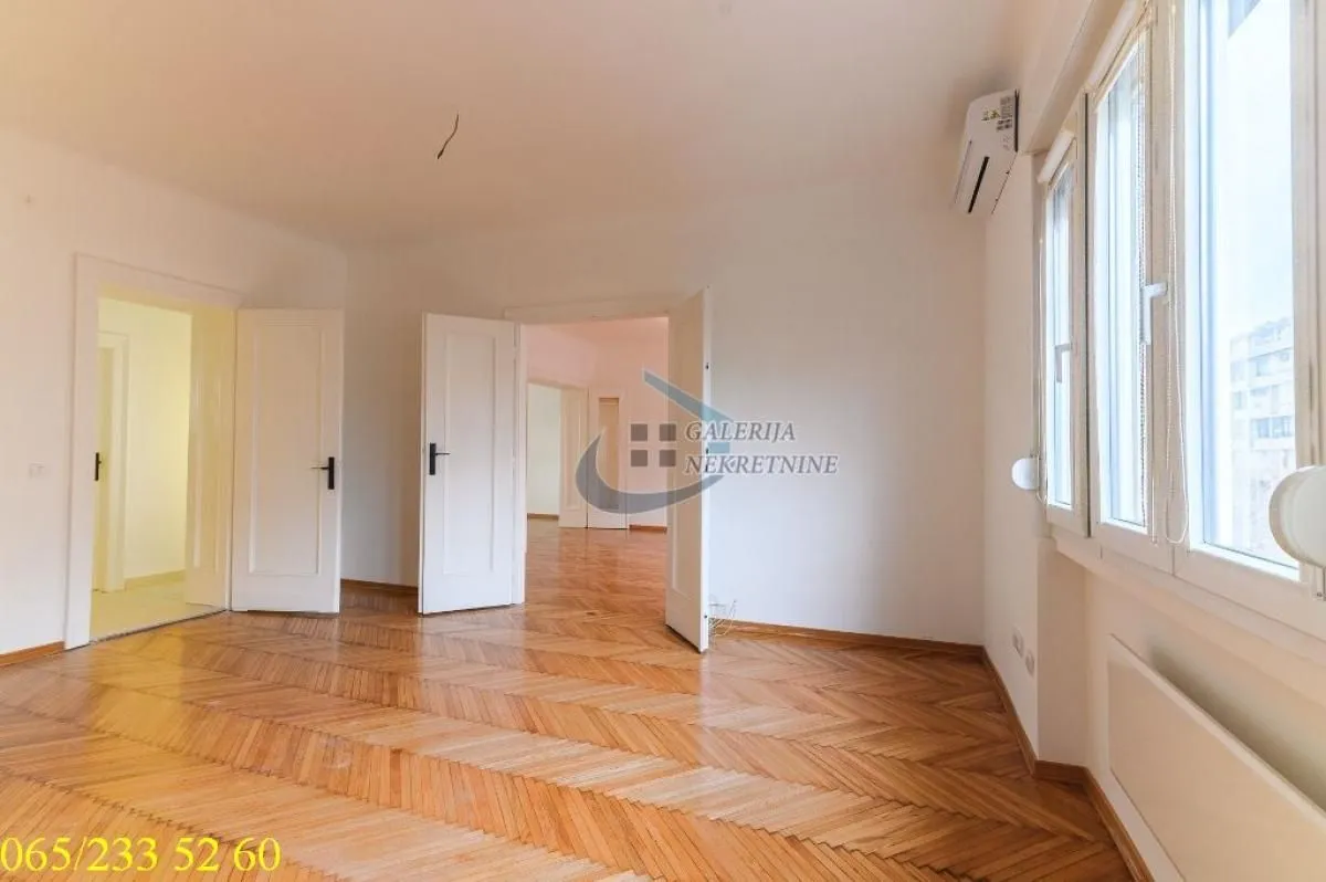 Rent, office space, 114m², Tašmajdan, Palilula Sve Podlokacije