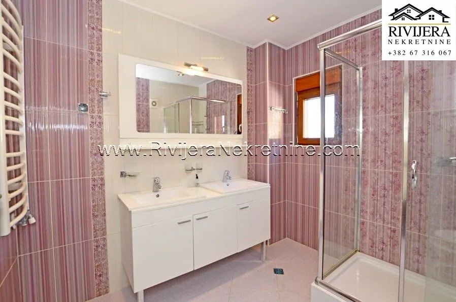 Prodaja, kuća, 227m², Zelenika, Herceg Novi