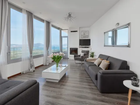 Prodaja, kuća, 233m², Kotor, Crna Gora - image 8