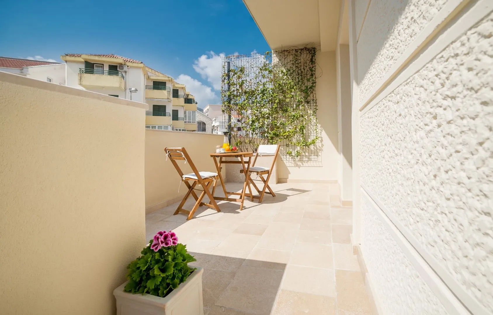 Prodaja, ugostiteljski objekat, 317m², Budva, Crna Gora