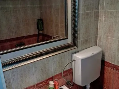 Sale, one bedroom apartment, 50m², Gintaš, Podgorica - image 8