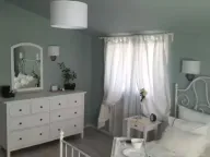 Rent, two bedroom apartment, 75m², Kalimanj, Tivat - image 2