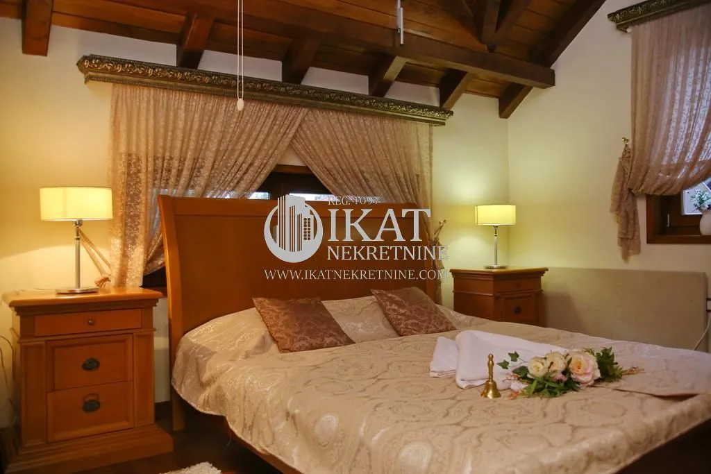 Prodaja, trosoban stan, 89m², Palisad, Zlatibor