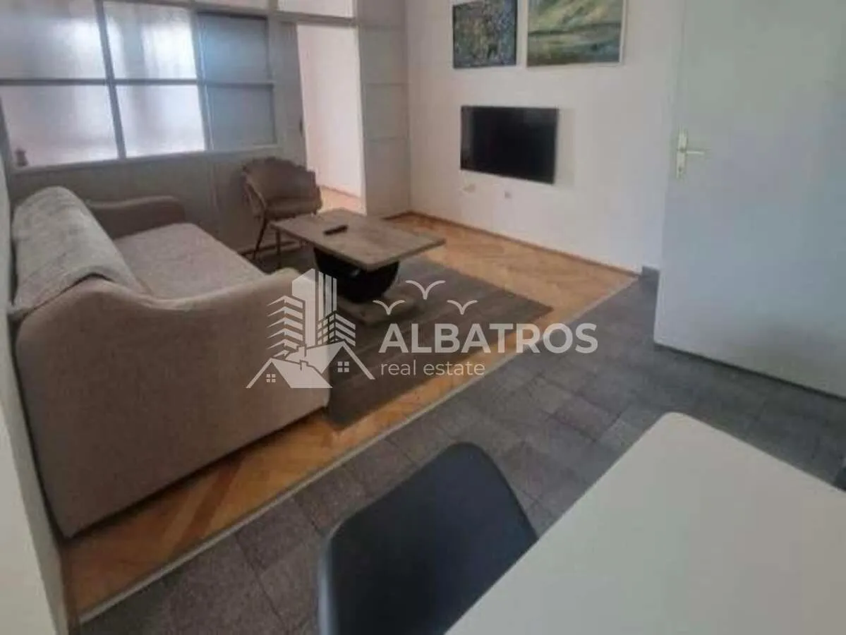 Rent, two bedroom apartment, 63m², Centar, Bar