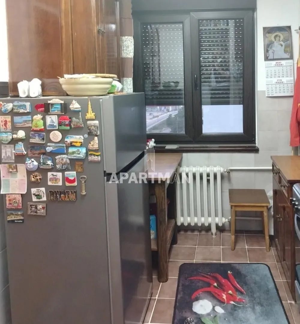 Prodaja, trosoban stan, 73m², Novi Beograd Blok 72, Novi Beograd Sve Podlokacije