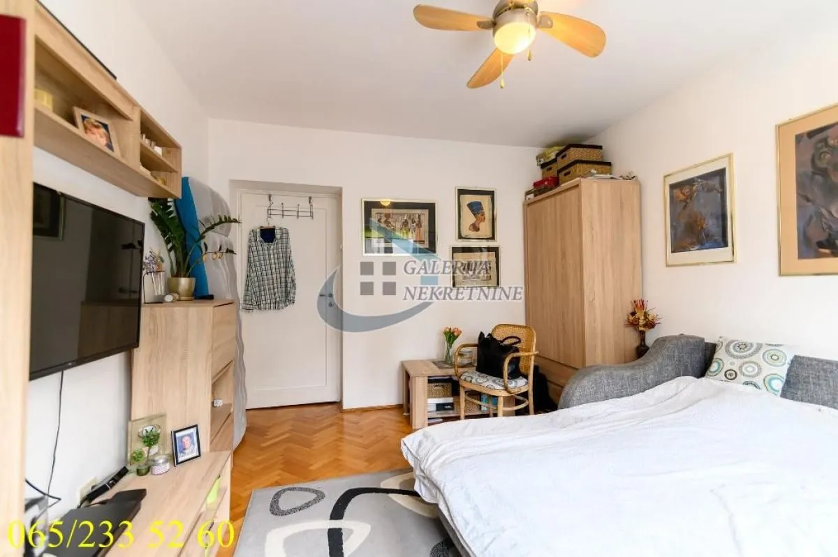 Prodaja, dvosoban stan, 61m², Slavujev Venac, Zvezdara Sve Podlokacije