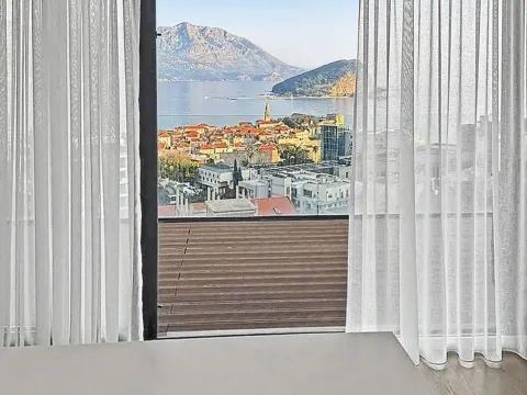 Sale, three bedroom apartment, 264m², Budva, Crna Gora - image 9