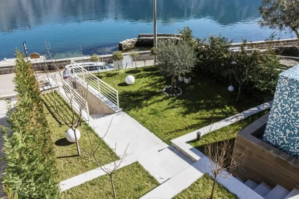 Prodaja, kuća, 371m², Stoliv, Kotor